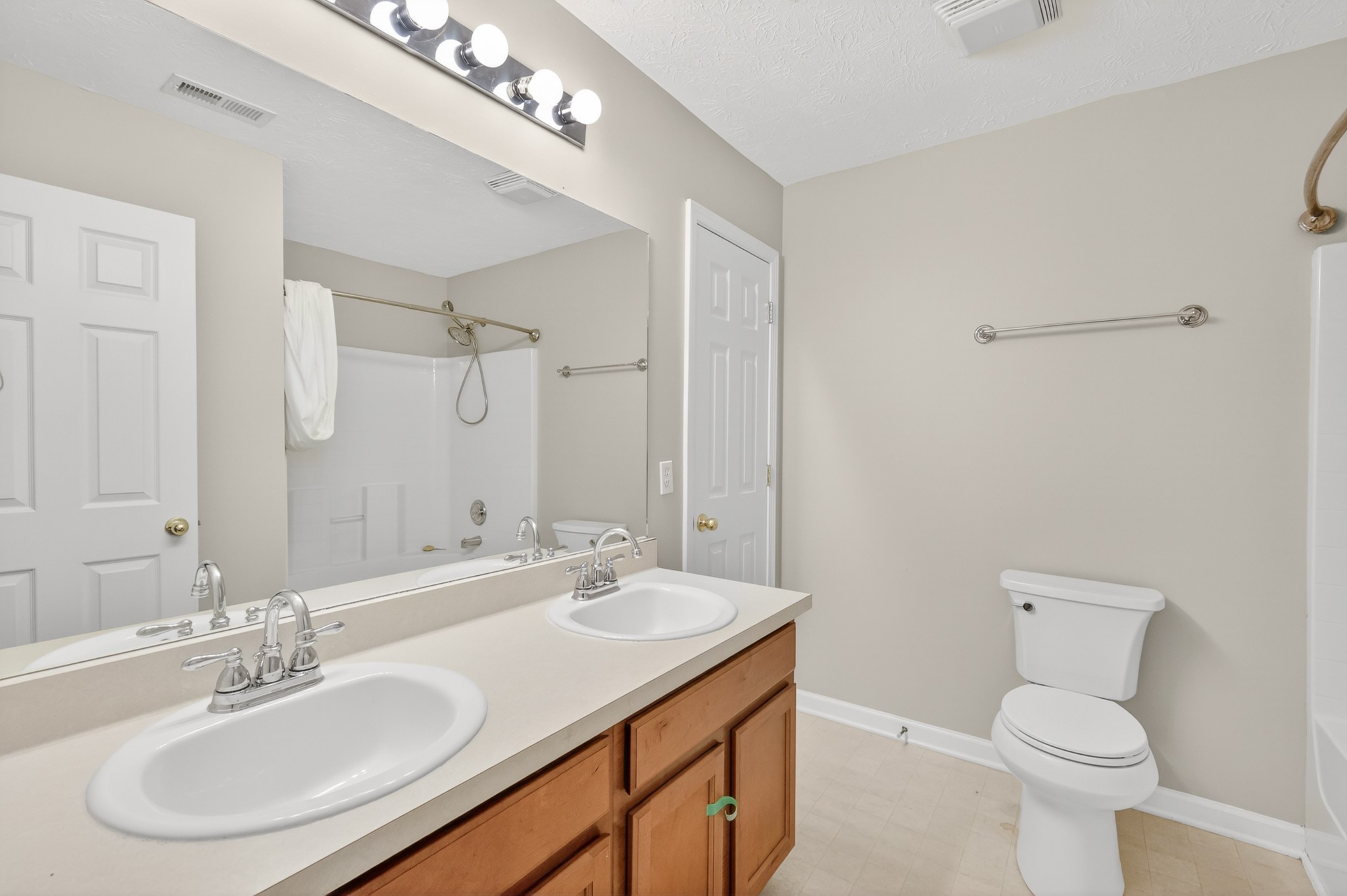 306 Stewart Springs Dr