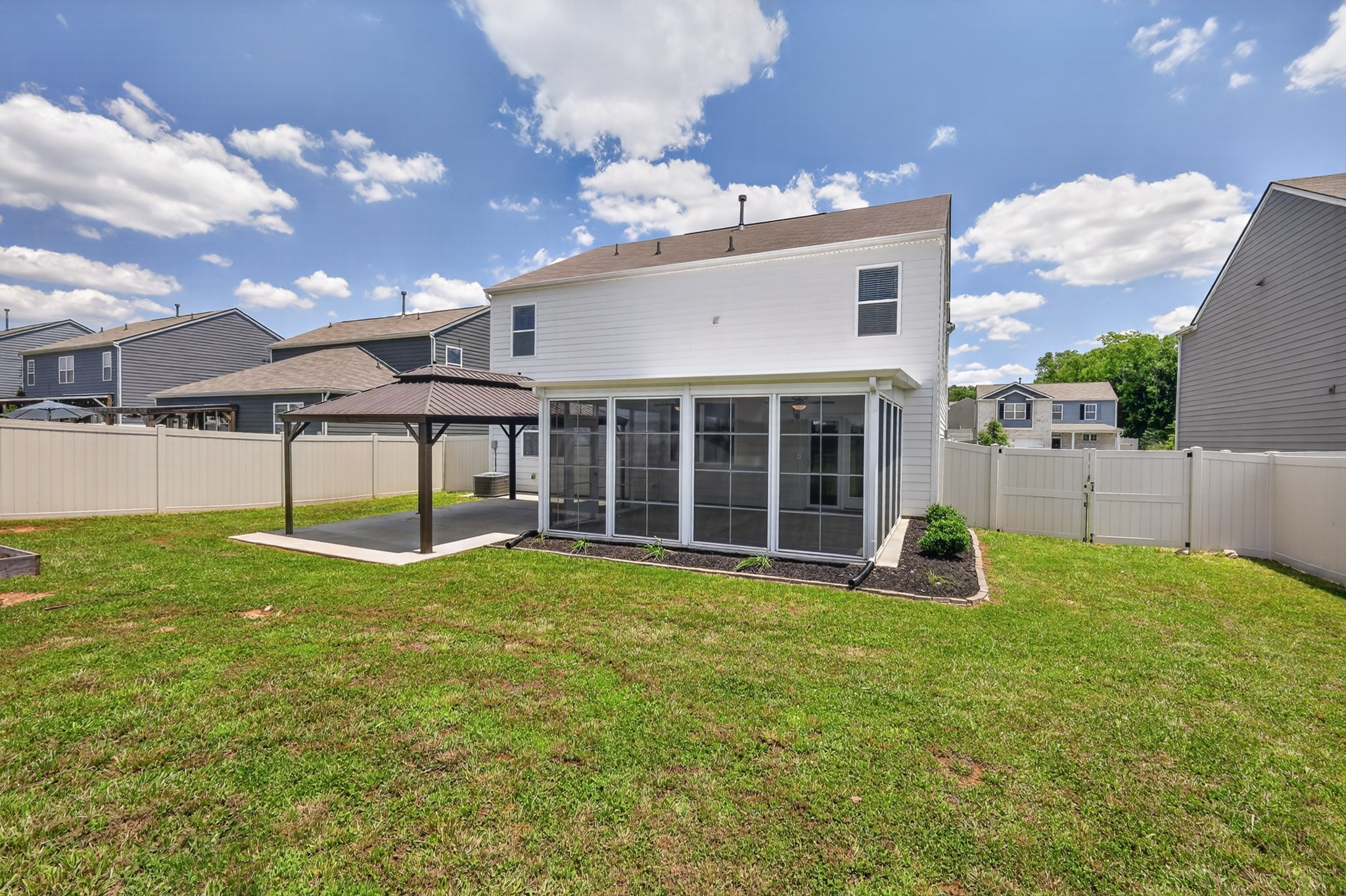 122 William Dylan Dr