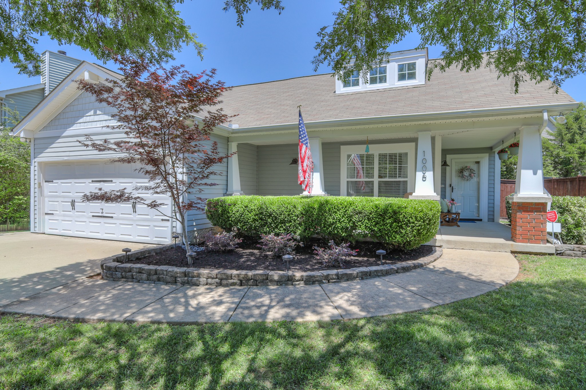 1006 Bradford Park Rd