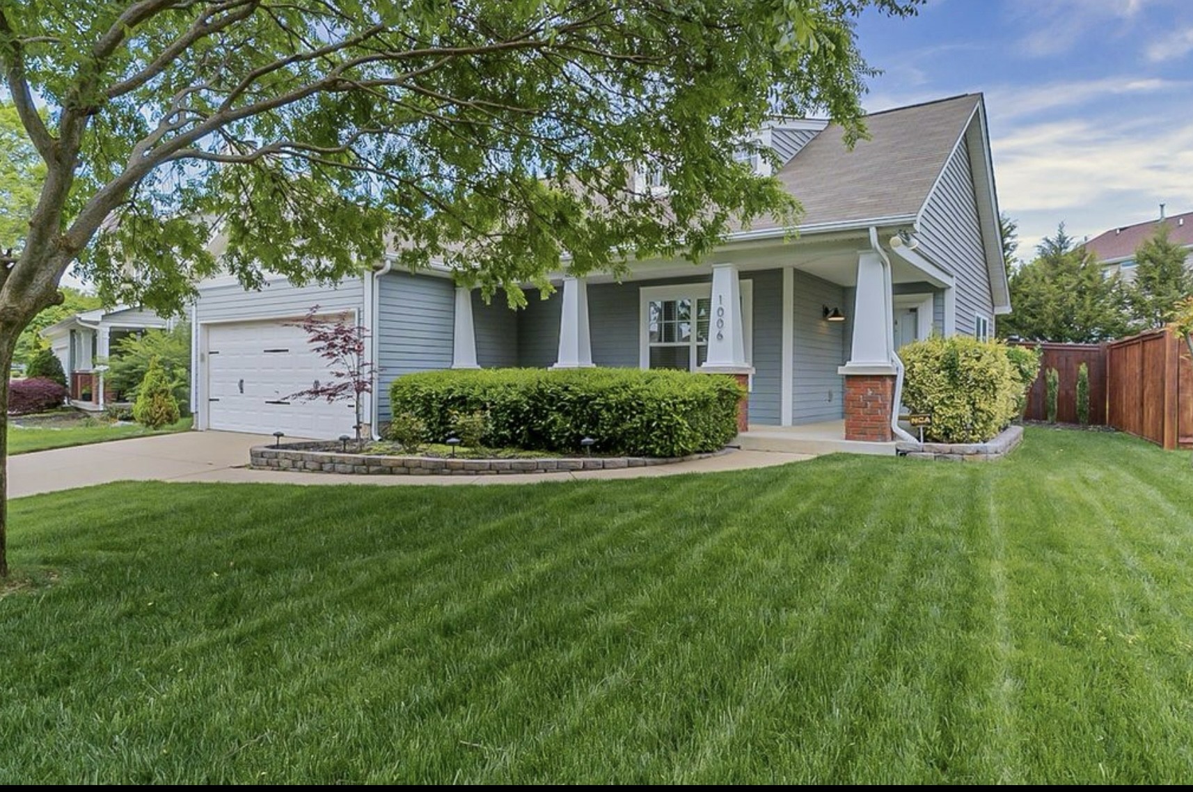 1006 Bradford Park Rd