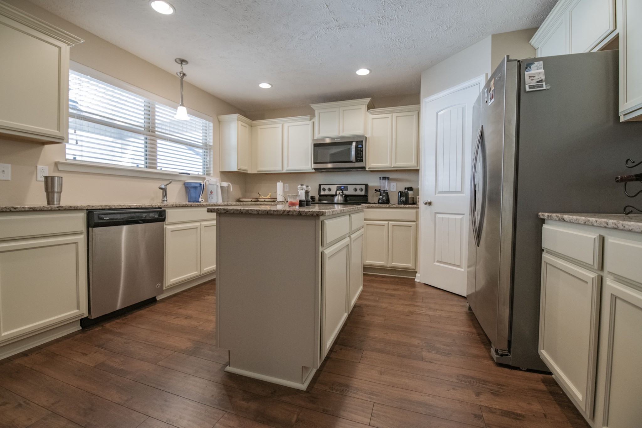 4414 Sunday Silence Way