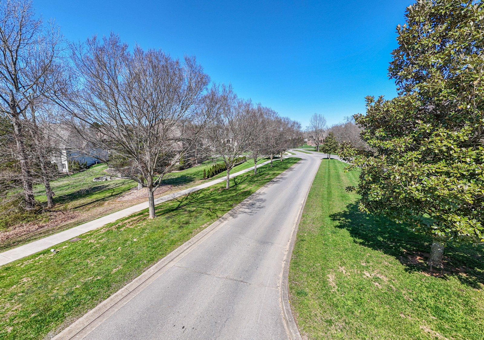 4137 Banner Square Ln