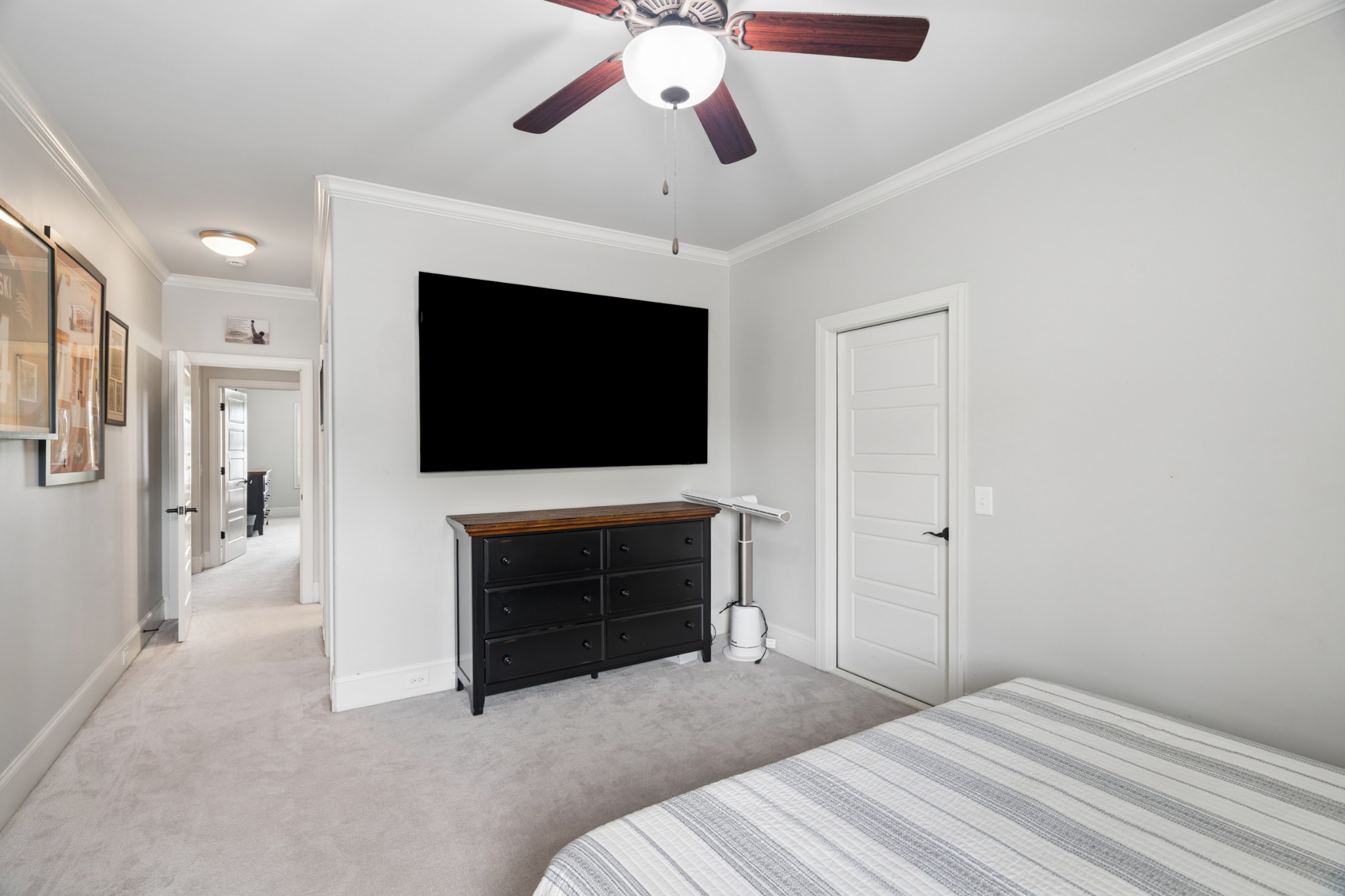 4137 Banner Square Ln