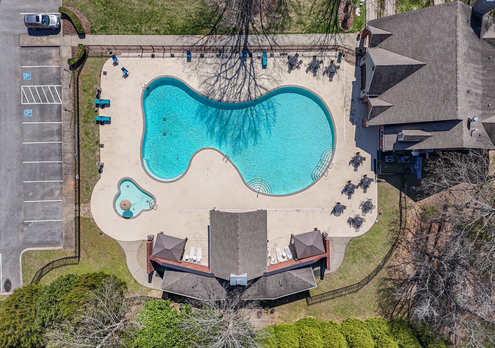 4137 Banner Square Ln