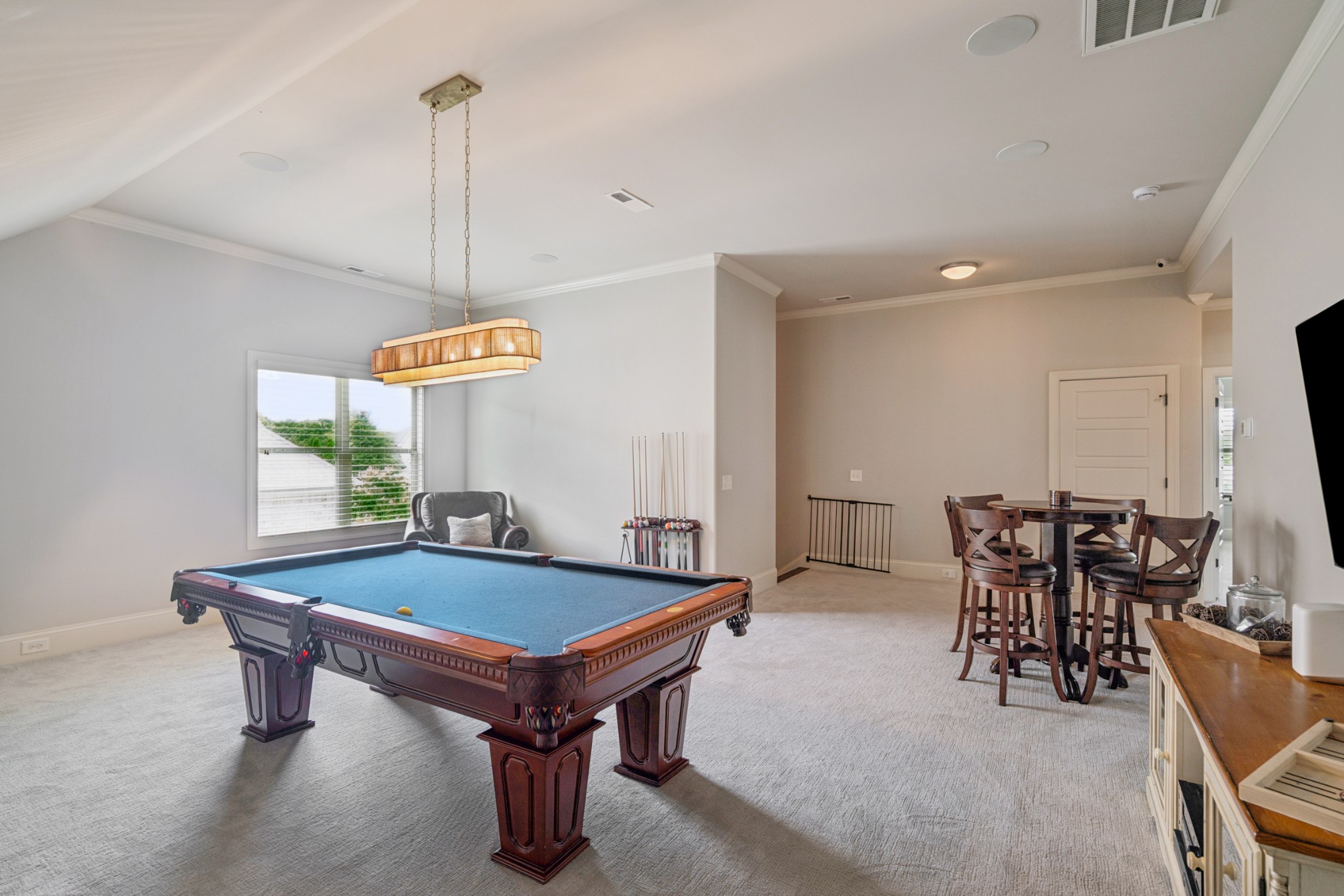 4137 Banner Square Ln