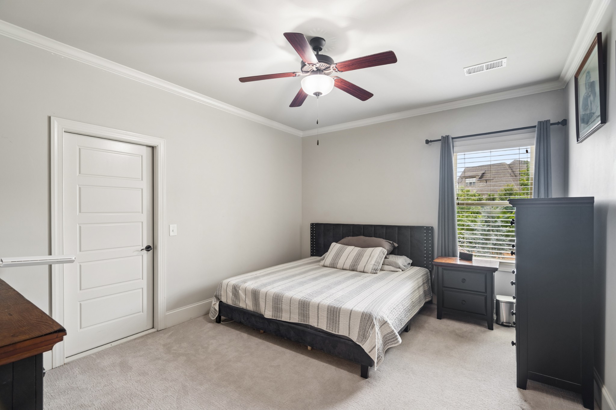 4137 Banner Square Ln