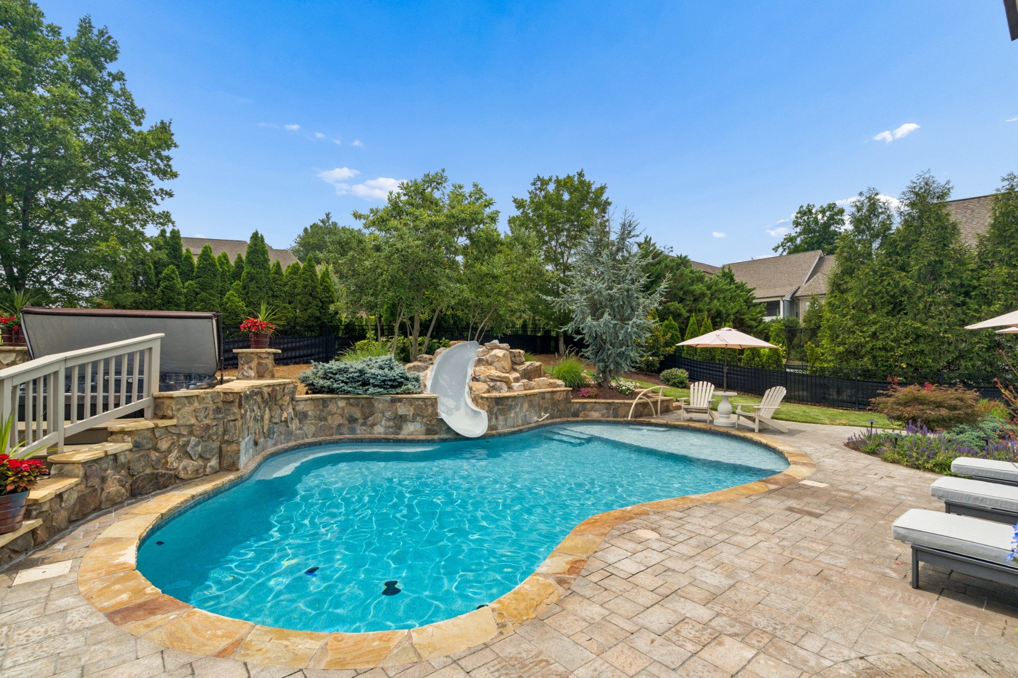 4137 Banner Square Ln