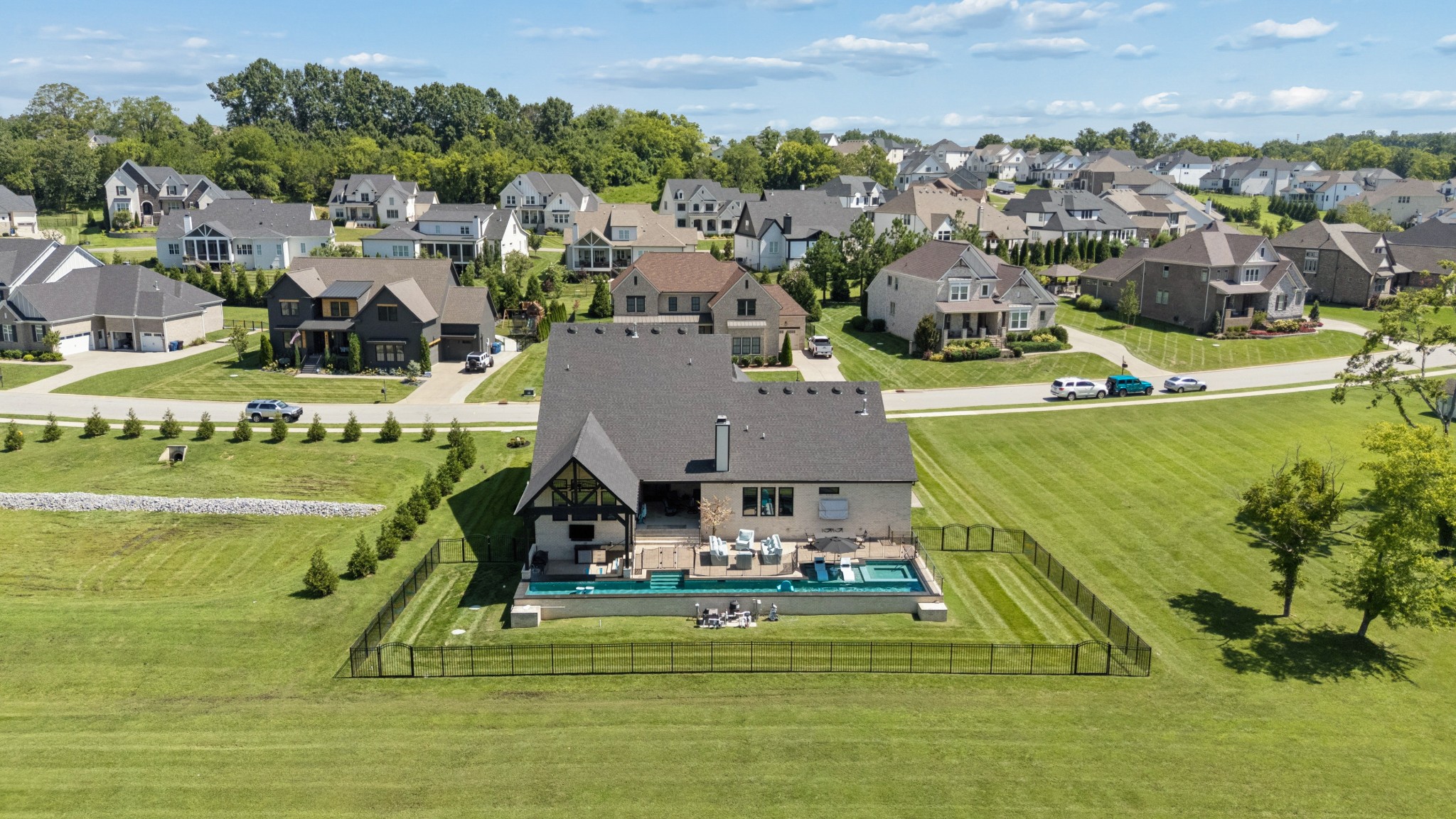 4577 Majestic Meadows Dr
