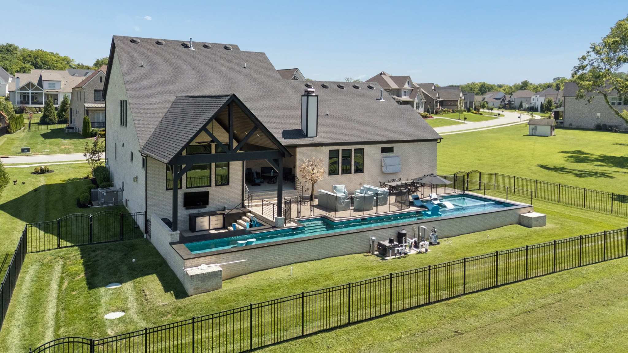 4577 Majestic Meadows Dr