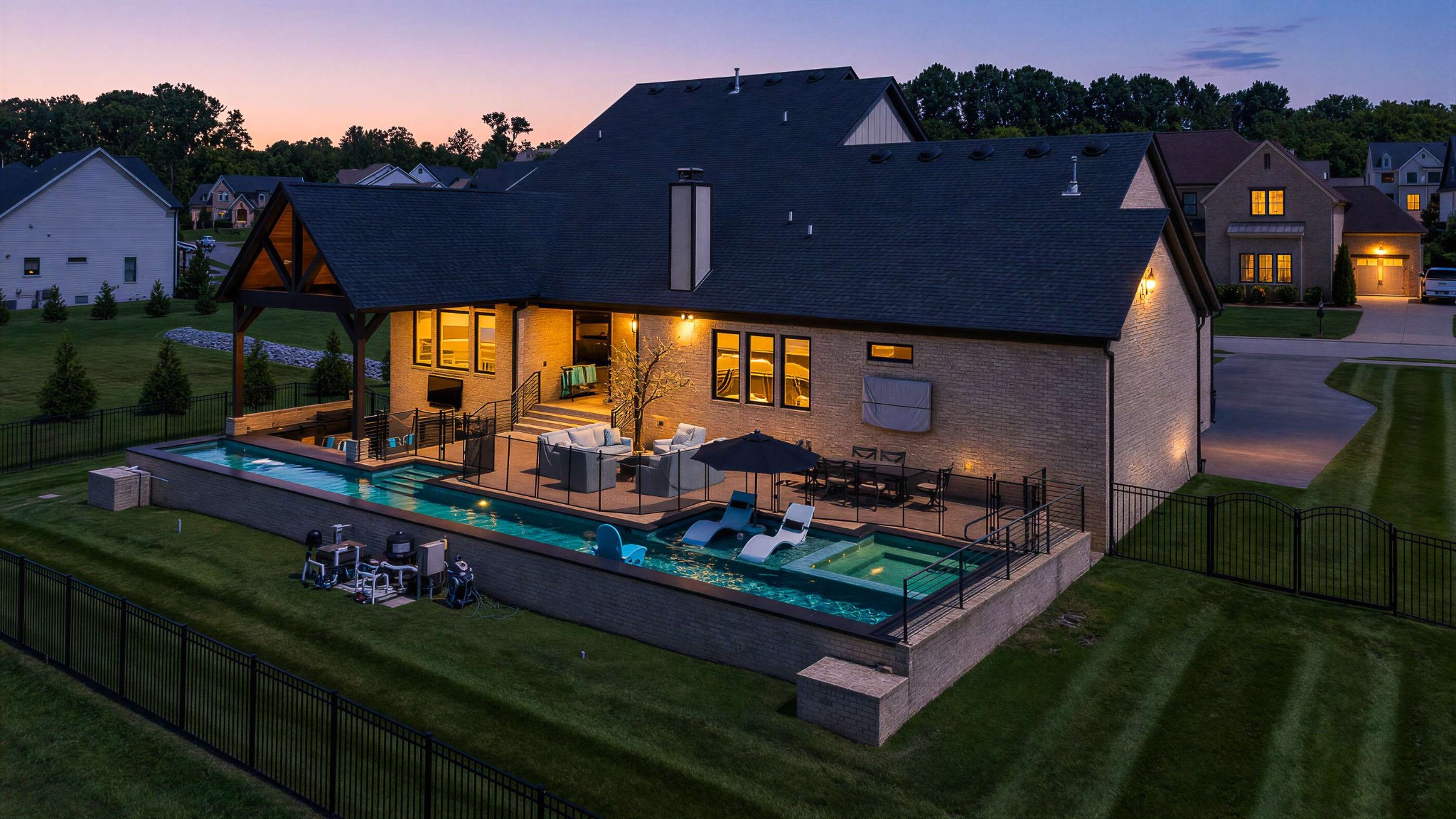 4577 Majestic Meadows Dr