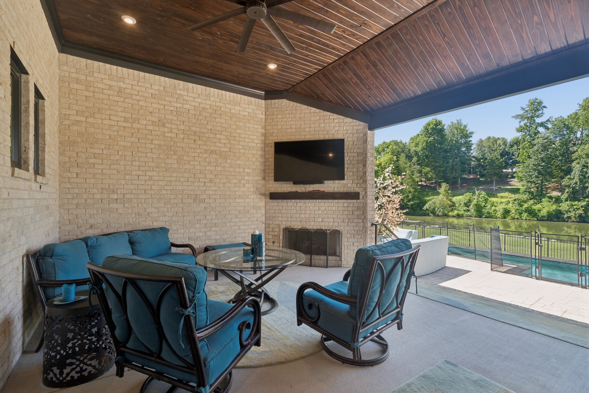 4577 Majestic Meadows Dr