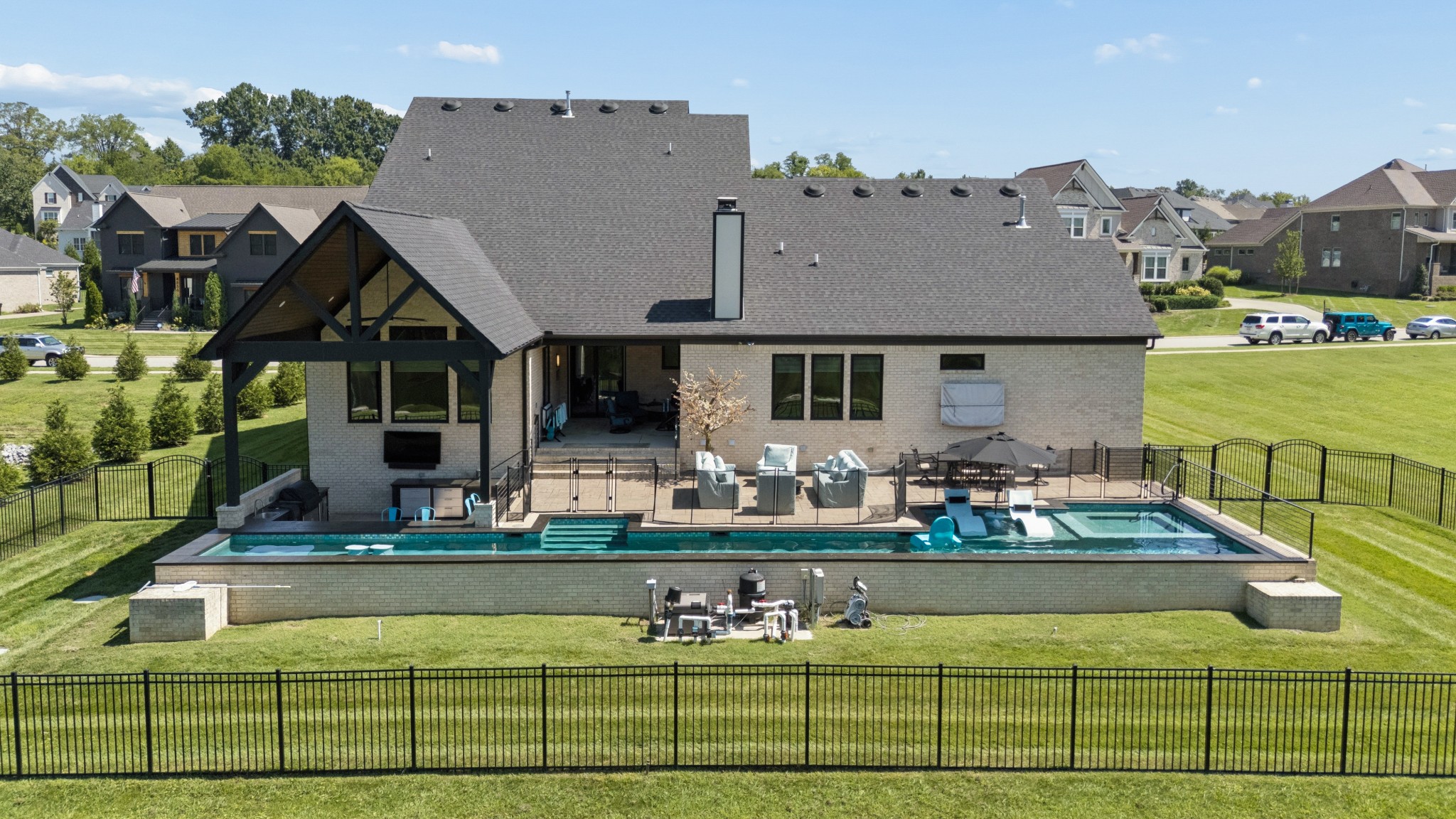 4577 Majestic Meadows Dr