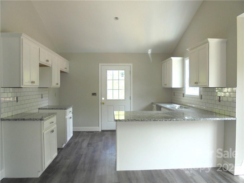600 S Yadkin Avenue