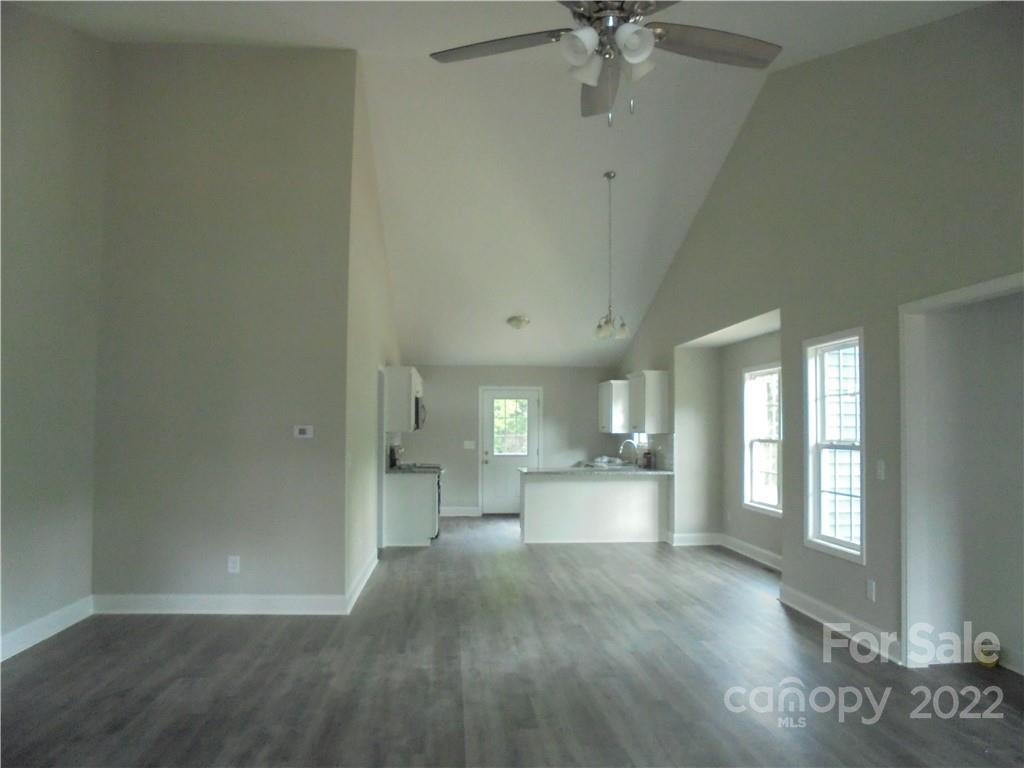 600 S Yadkin Avenue