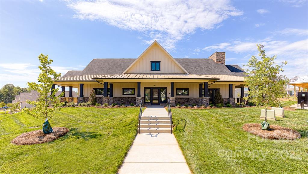5043 Antebellum Drive