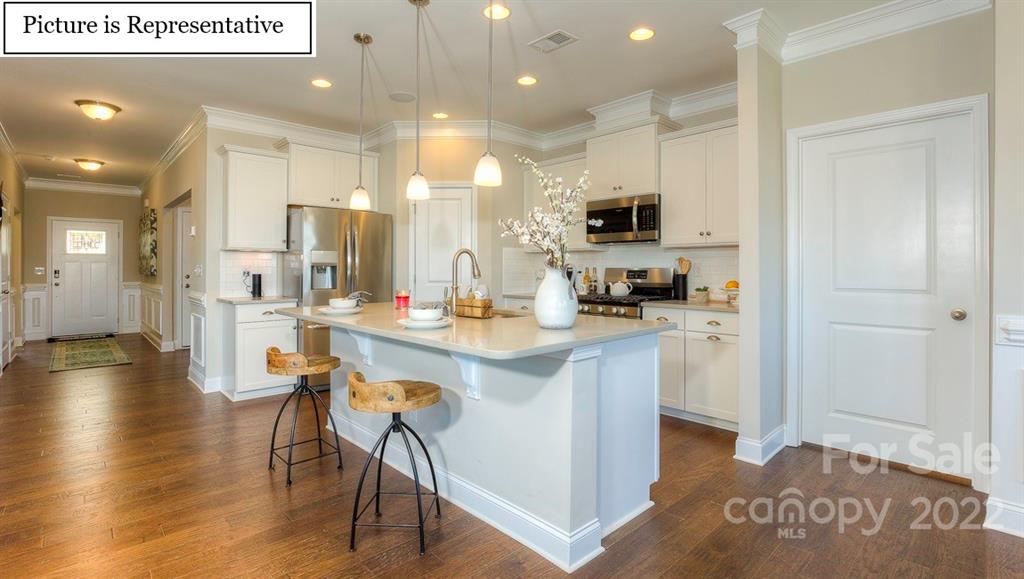 5043 Antebellum Drive