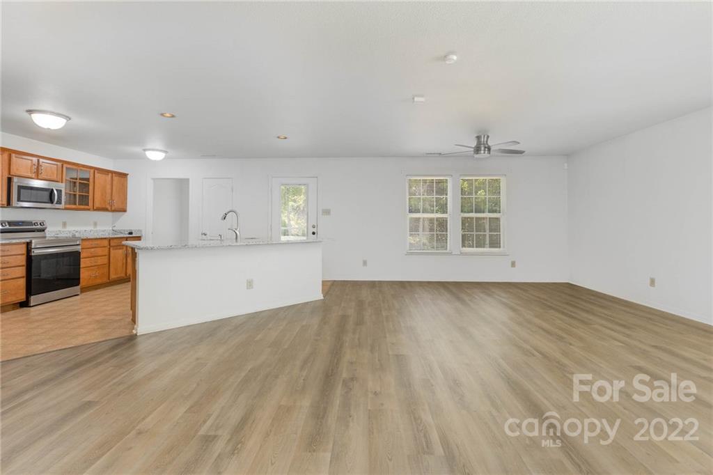 3215 Osceola Lane