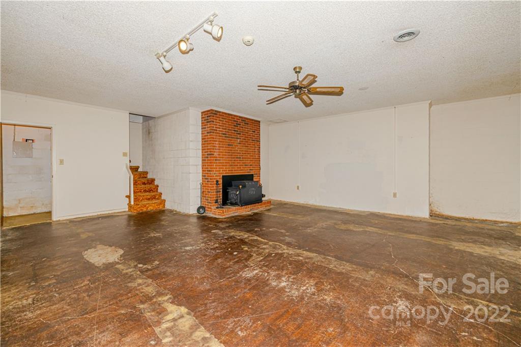 81 Marshdale Avenue