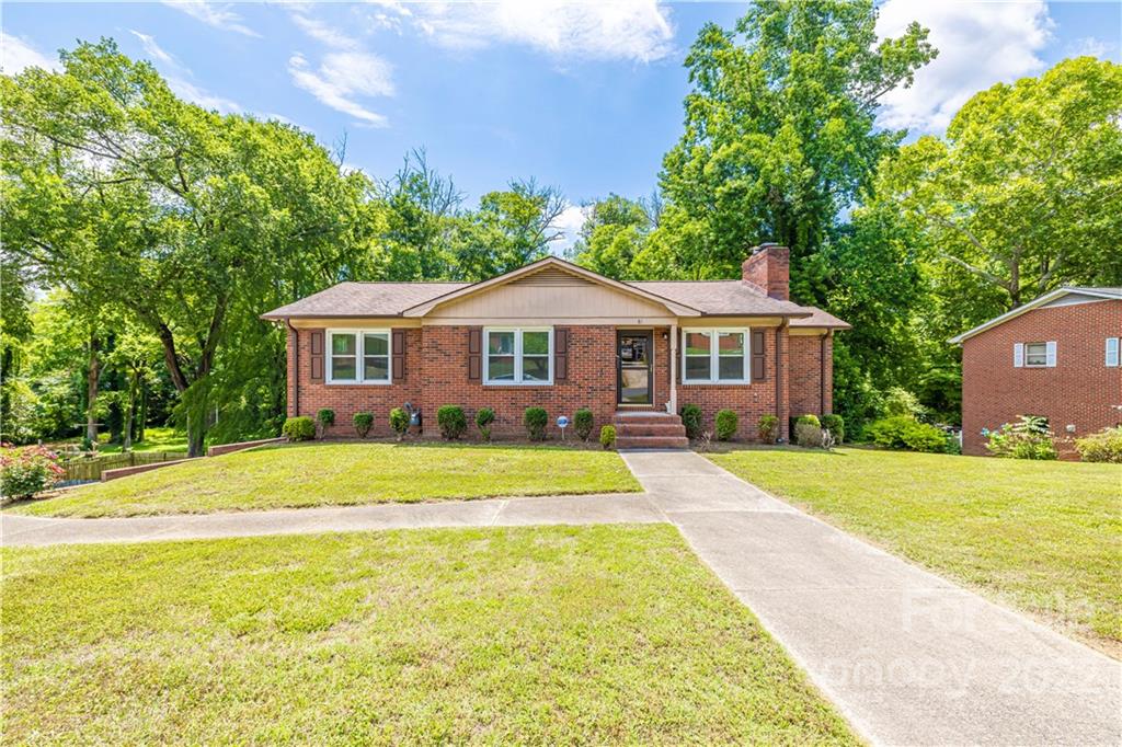 81 Marshdale Avenue