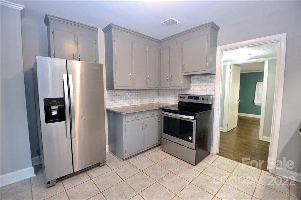 1208 Forestdale Drive