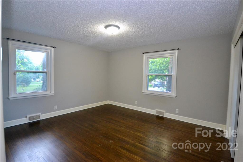 1208 Forestdale Drive