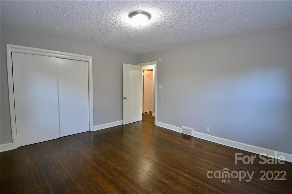 1208 Forestdale Drive