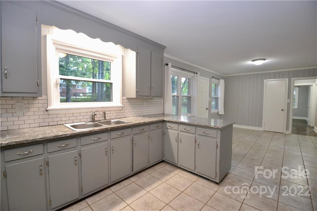 1208 Forestdale Drive