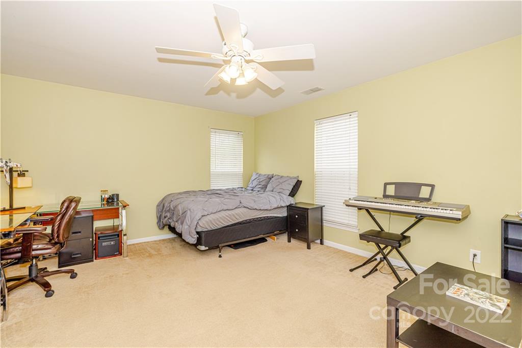 5115 Sunburst Lane