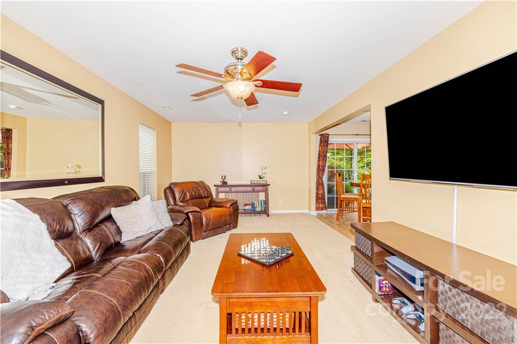 5115 Sunburst Lane