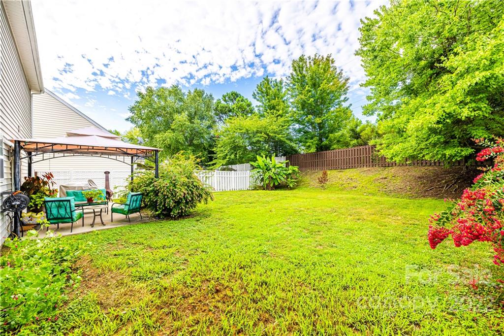 5115 Sunburst Lane