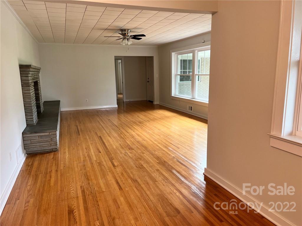 601 E Main Street