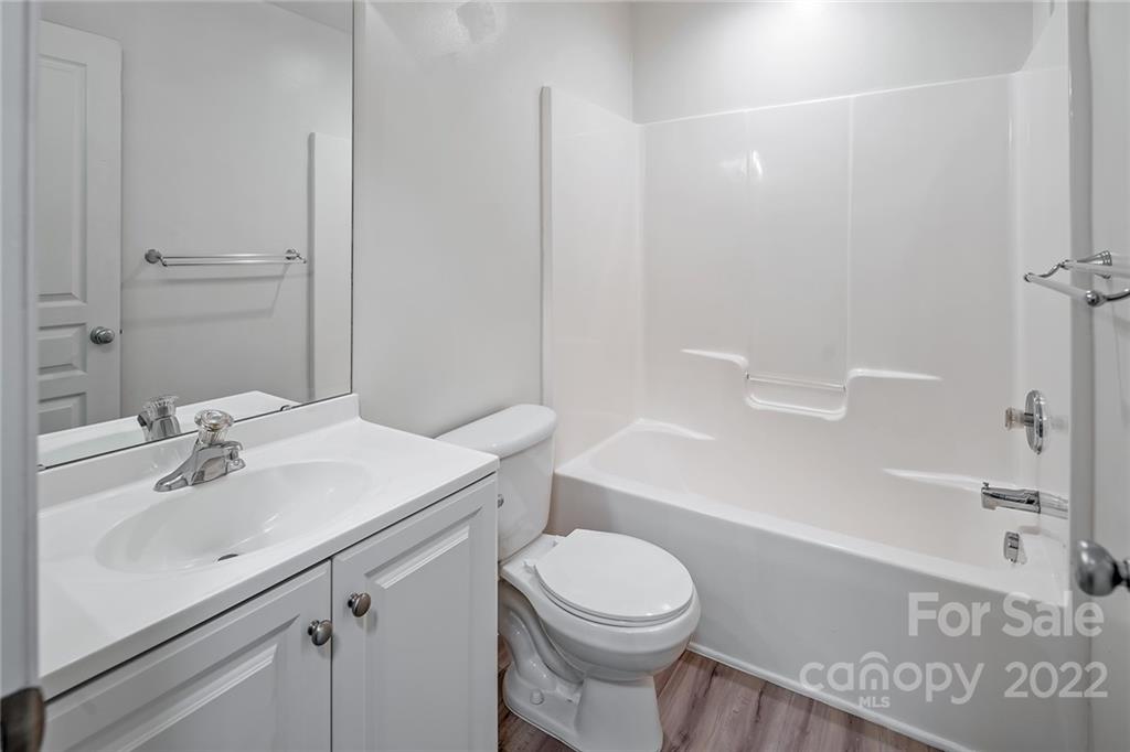 8218 Chaceview Court