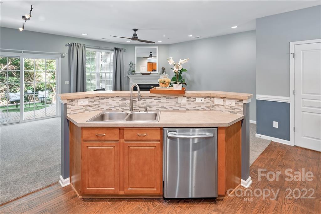 8218 Chaceview Court