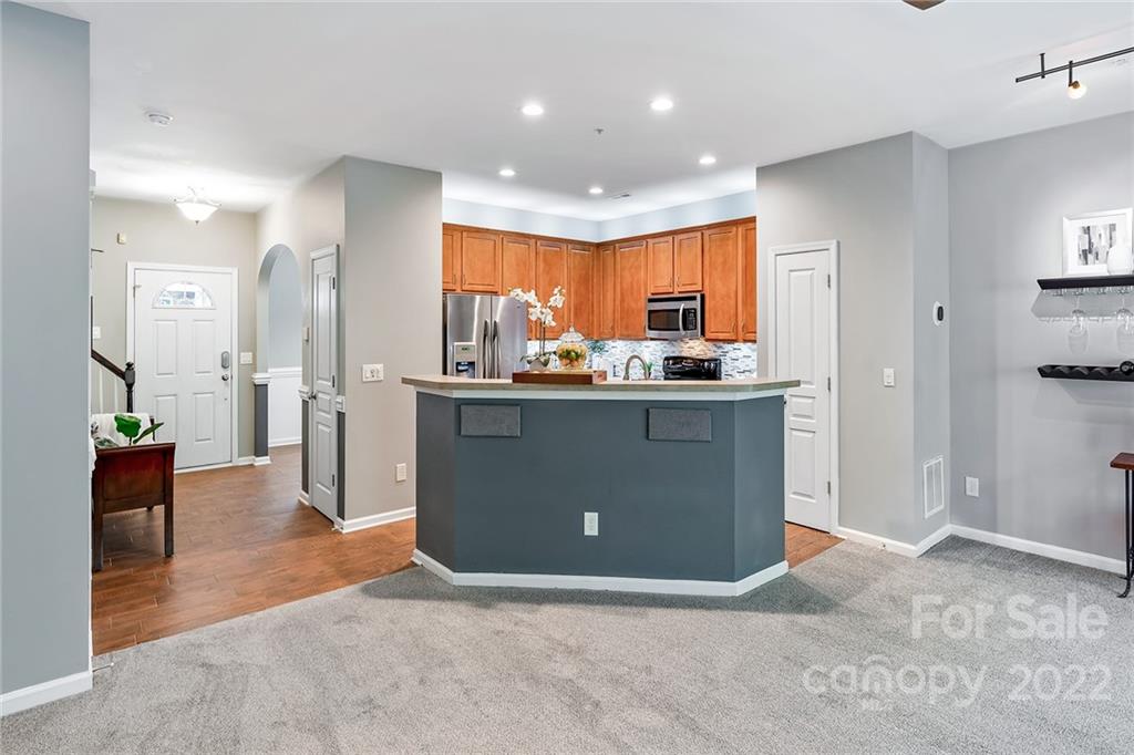 8218 Chaceview Court