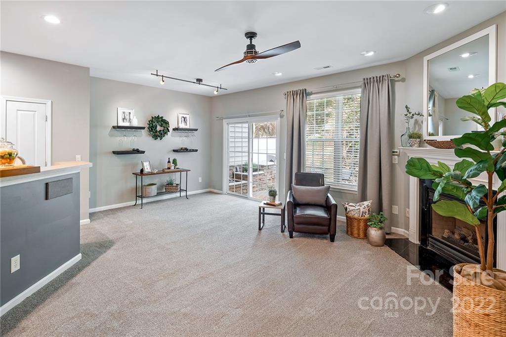 8218 Chaceview Court