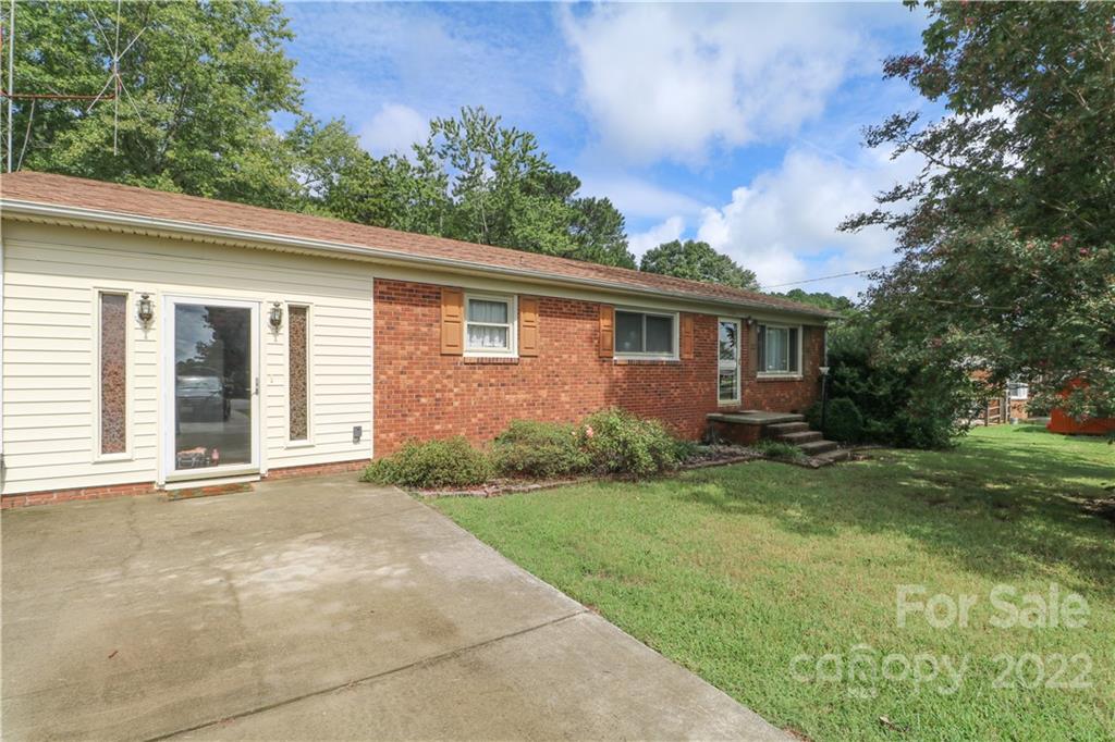 1130 W Ridge Road