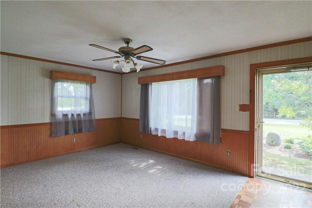 1130 W Ridge Road