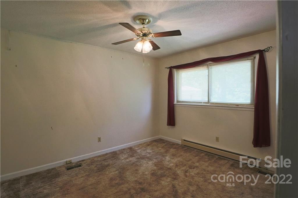 1130 W Ridge Road