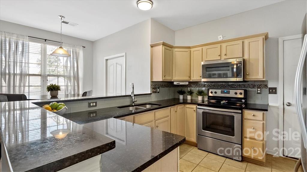 8805 Firestreak Drive