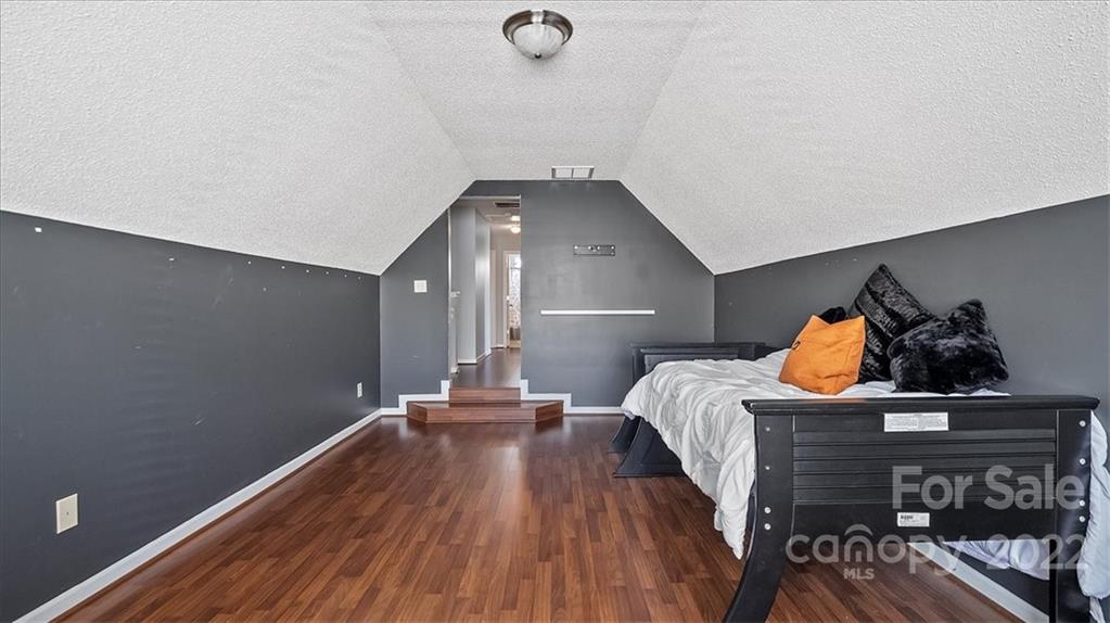 8805 Firestreak Drive