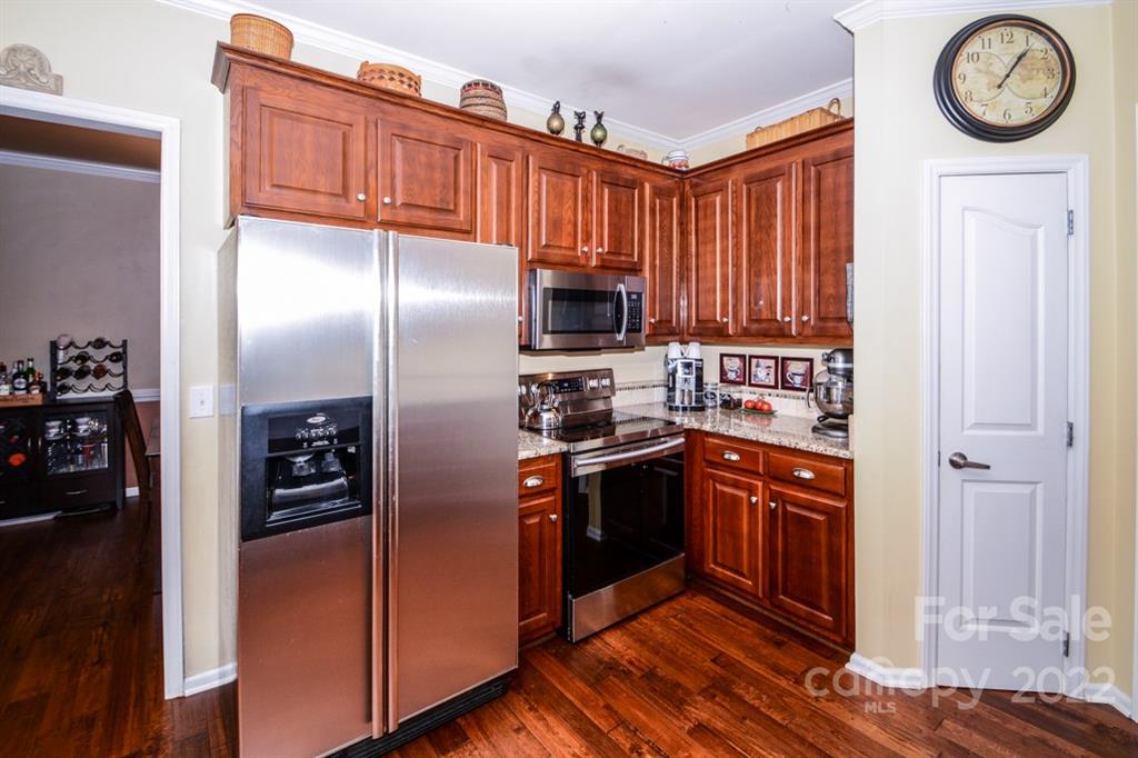 17010 Shady Glen Drive
