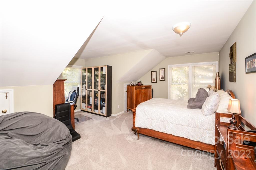 17010 Shady Glen Drive