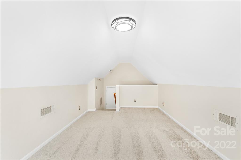 6349 Elderslie Drive Unit: 10