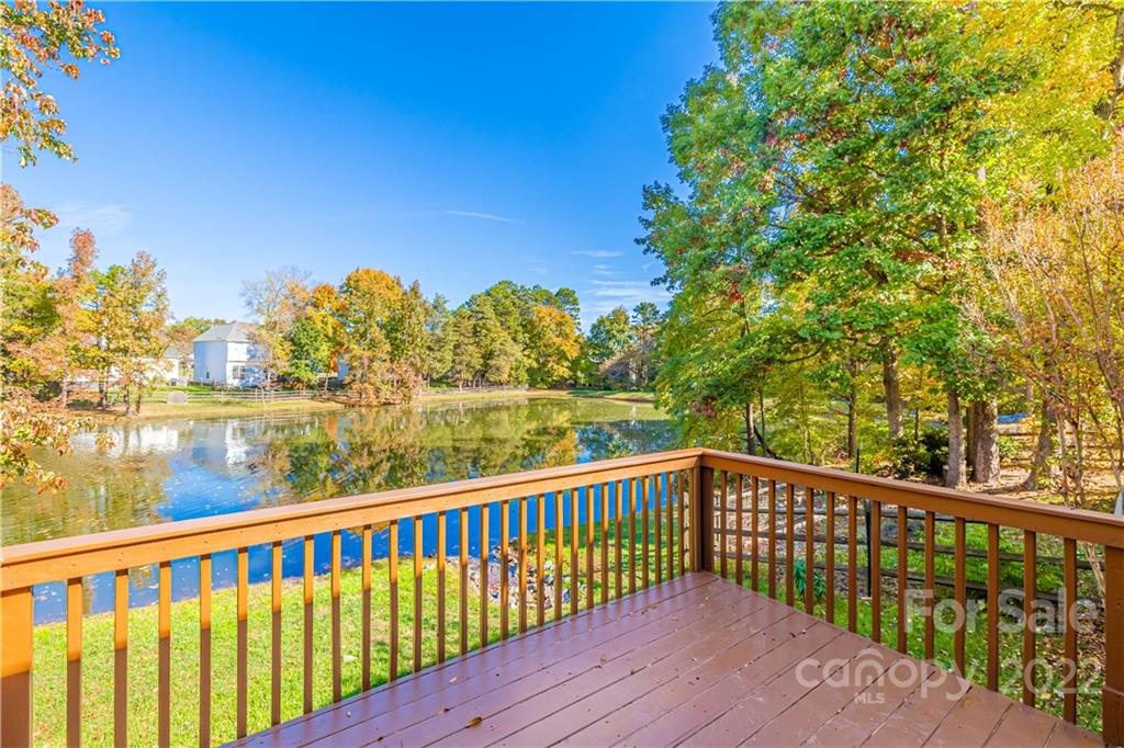 6349 Elderslie Drive Unit: 10