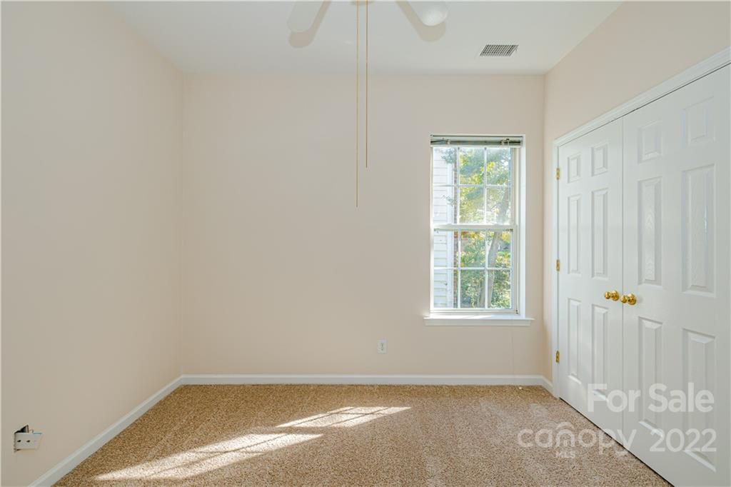 6349 Elderslie Drive Unit: 10