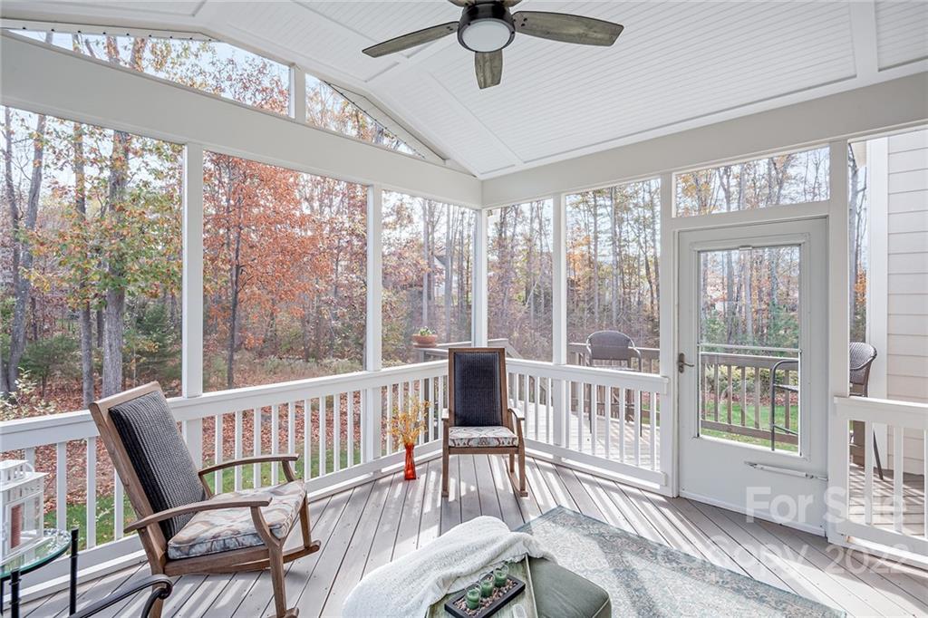 11046 Double Knot Court