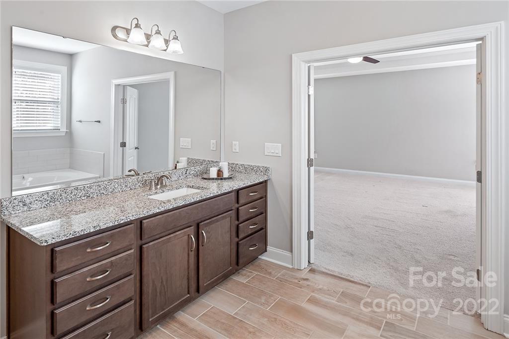 11046 Double Knot Court