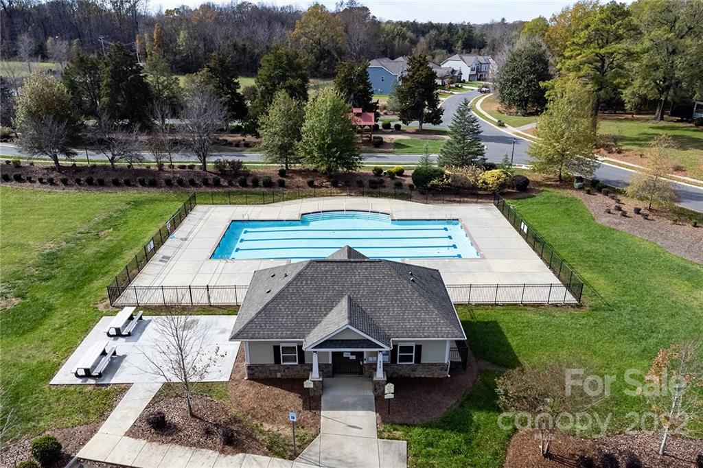 11046 Double Knot Court