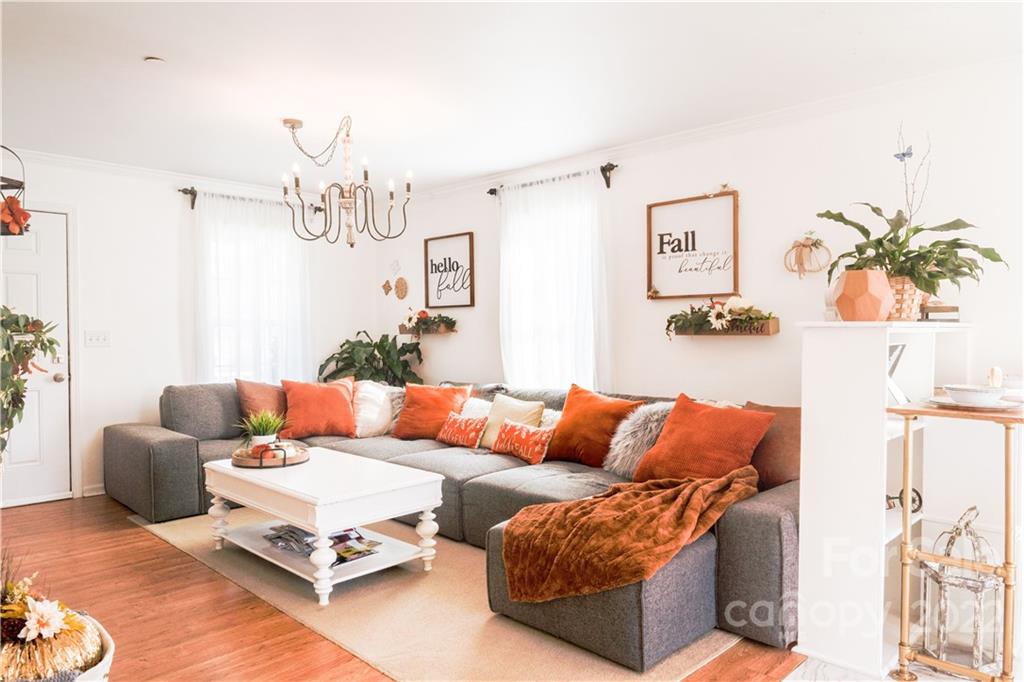 123 Dunham Avenue Unit: F