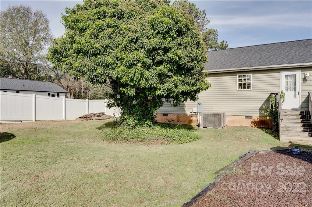 123 Dunham Avenue Unit: F